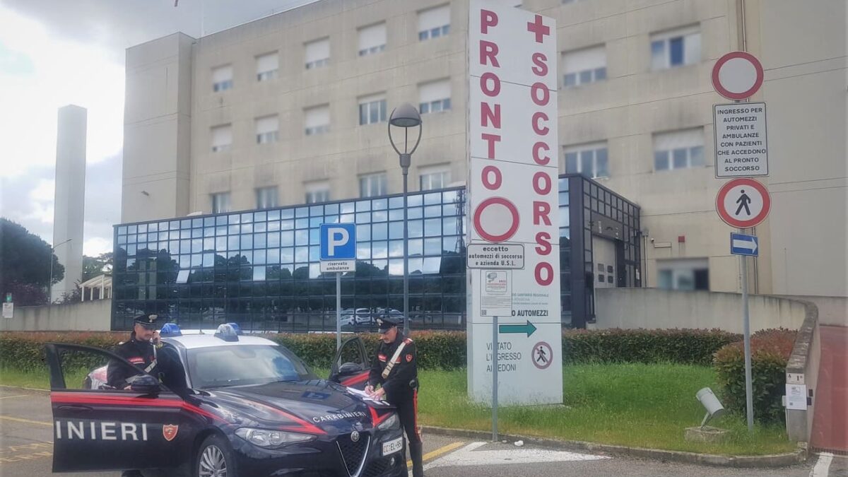 Degente aggredisce medico: intervento dei Carabinieri in Ospedale