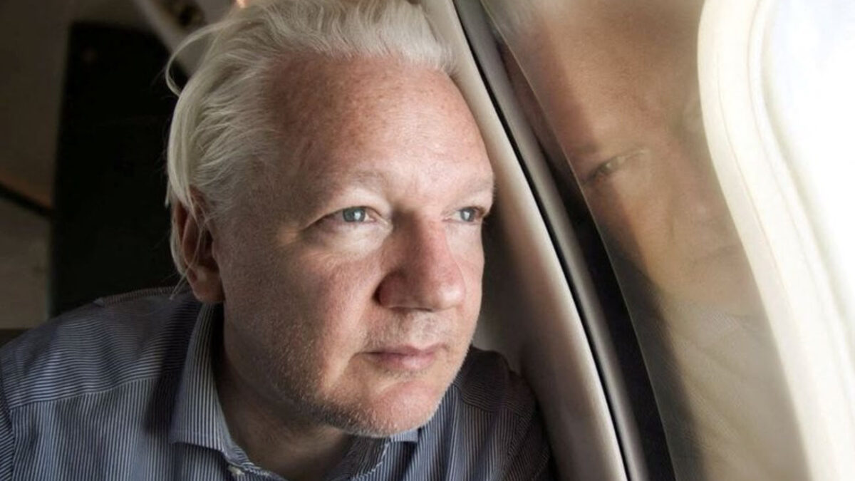 Assange libero, soddisfazione dal Comune