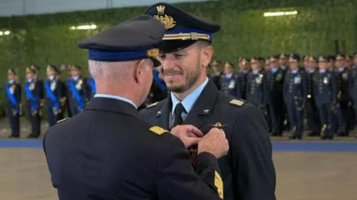 Alluvione: salvò decine di persone, Medaglia d’oro al Maresciallo dell’Aeronautica